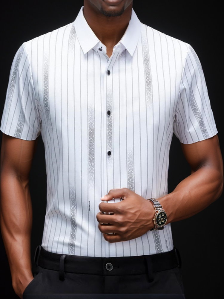 Business casual men's short-sleeved shirt