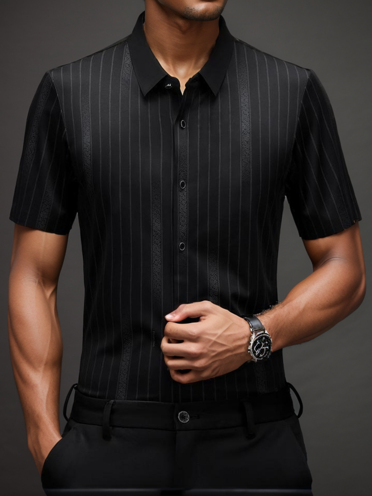 Business casual men's short-sleeved shirt