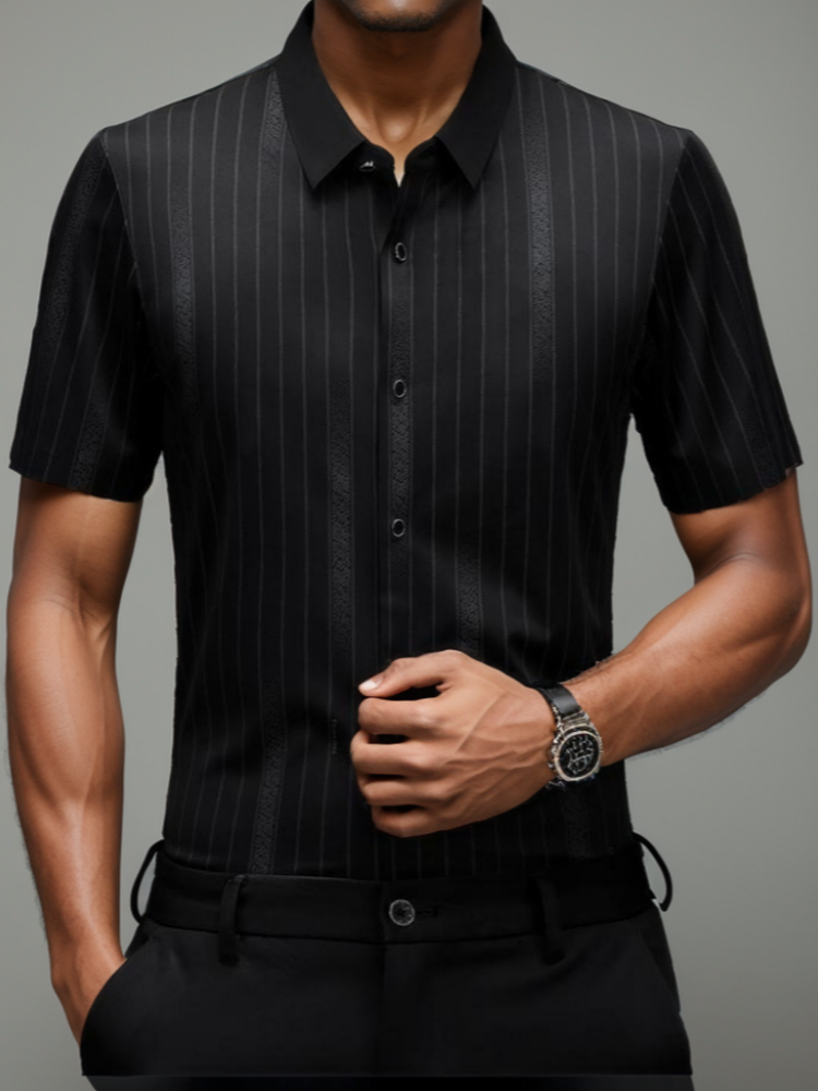 Business casual men's short-sleeved shirt