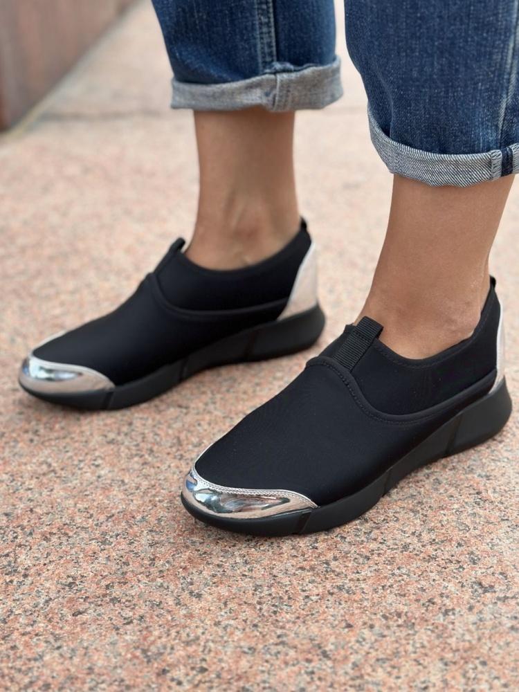 Casual Breathable Sneaker