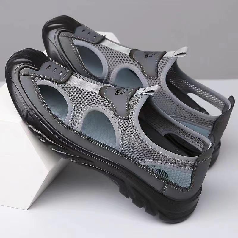 New leather men's breathable beach shoes for summer 2024