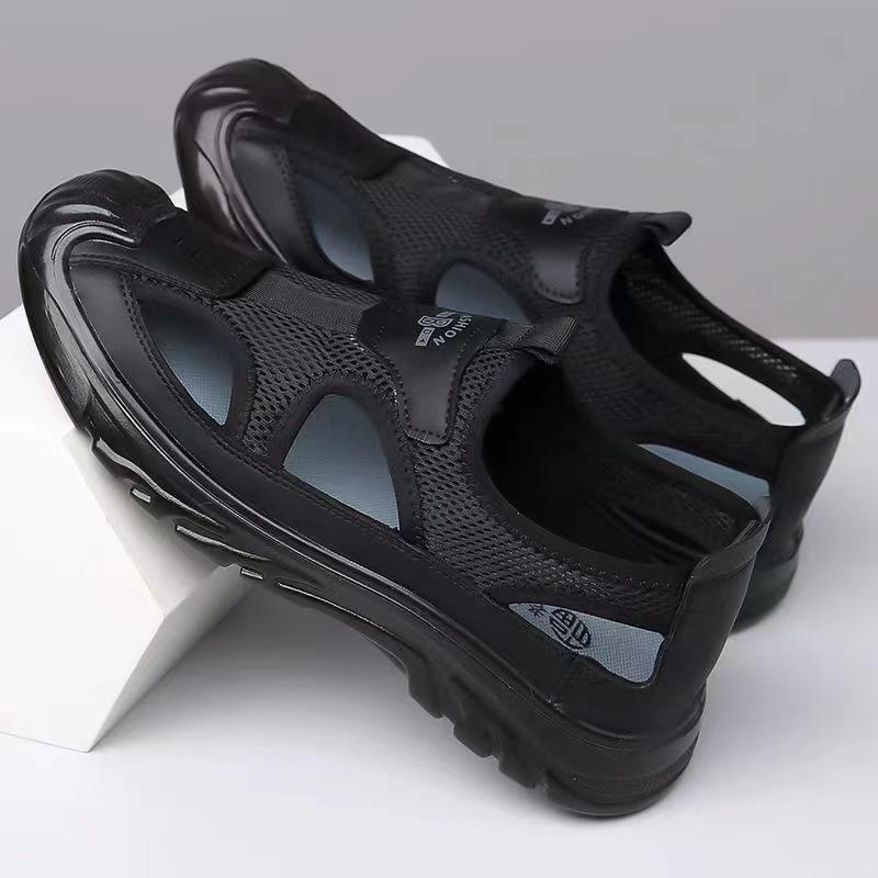 New leather men's breathable beach shoes for summer 2024