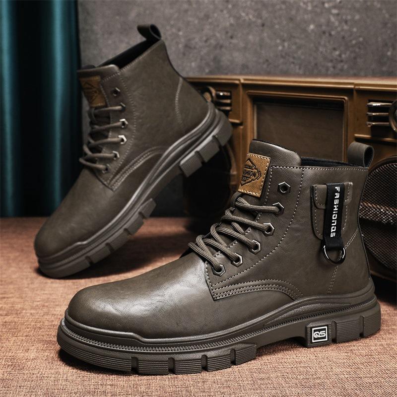 Vintage high-top trend boots